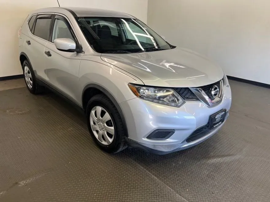 2016 Nissan Rogue S photo 1