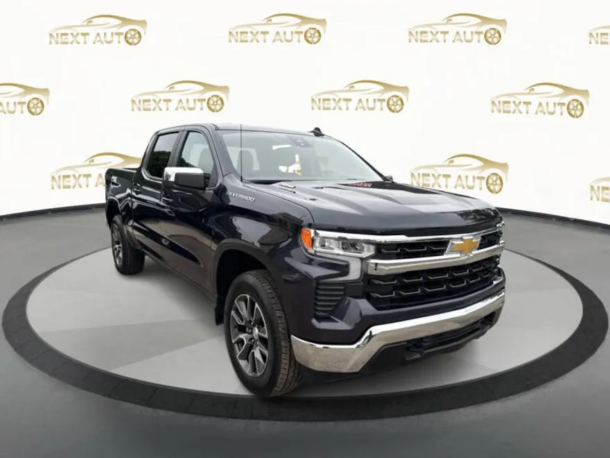 2024 Chevrolet Silverado 1500 LT photo 1