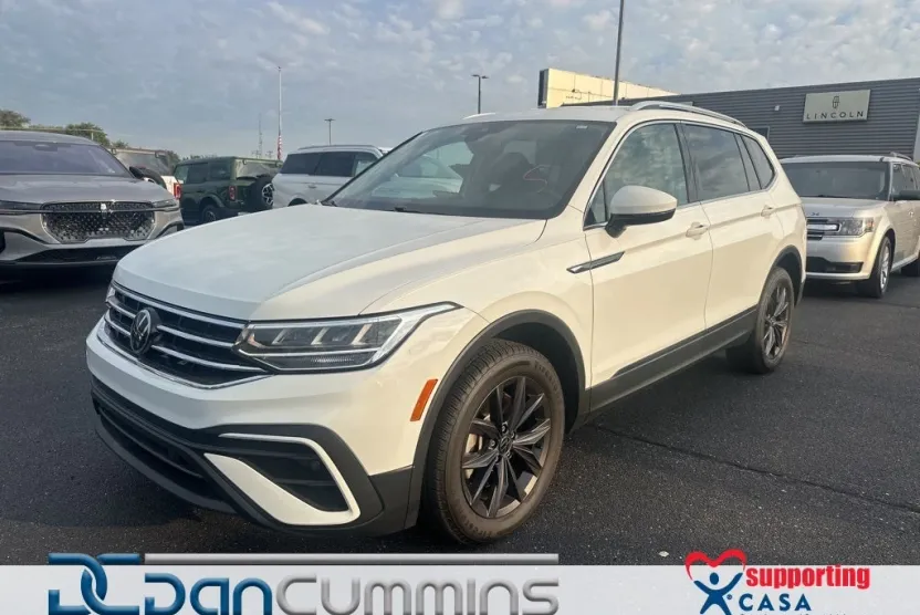 2024 Volkswagen Tiguan SE Wolfsburg Edition photo 1