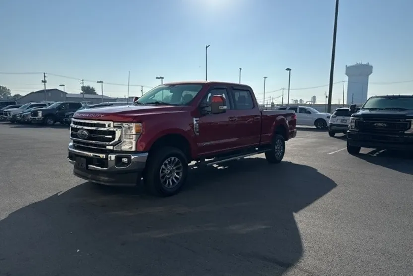 2022 Ford F-350 Lariat photo 1