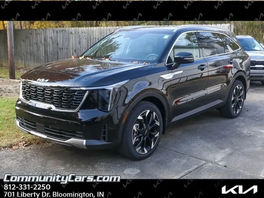 2025 Kia Sorento EX photo 1