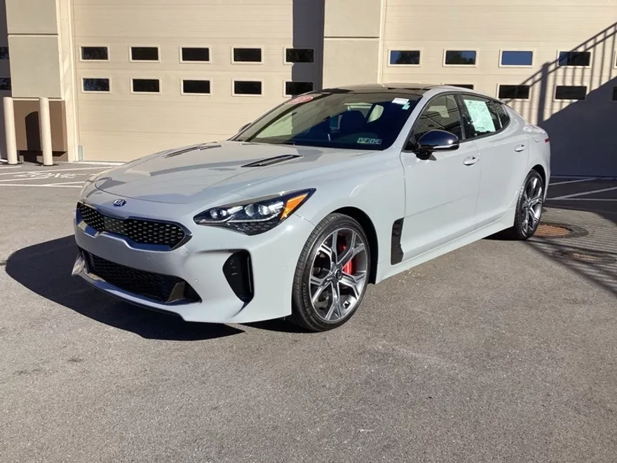 2021 Kia Stinger GT1 photo 1