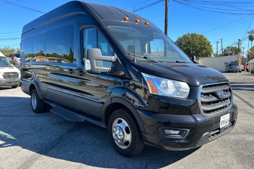 2020 Ford Transit XLT photo 1