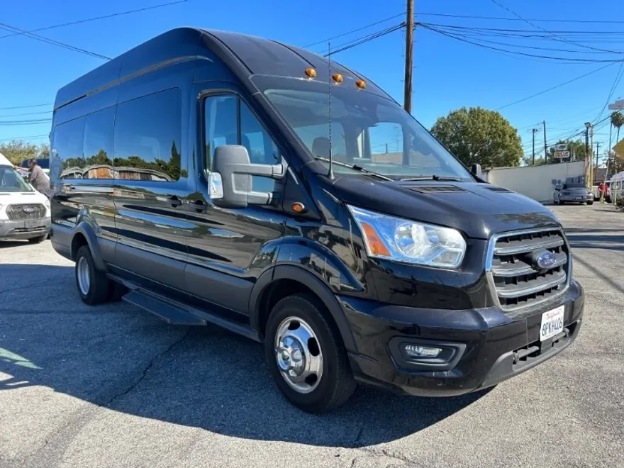 2020 Ford Transit XLT photo 1