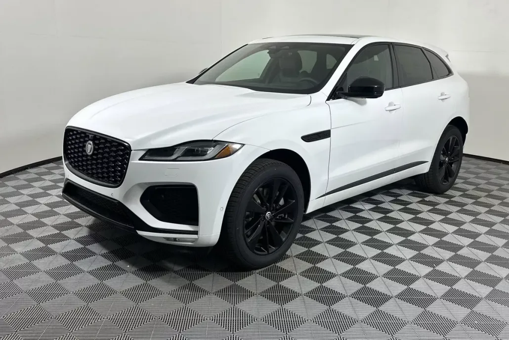 2026 Jaguar F-PACE P250 R-Dynamic S photo 1
