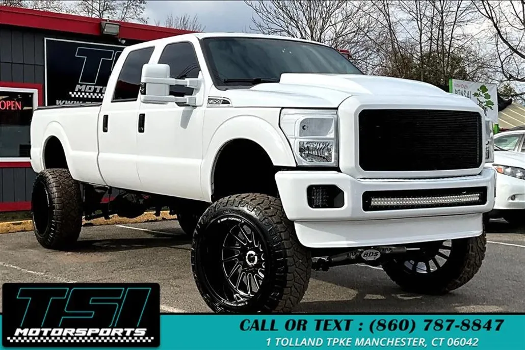 2015 Ford F-250 XLT photo 1
