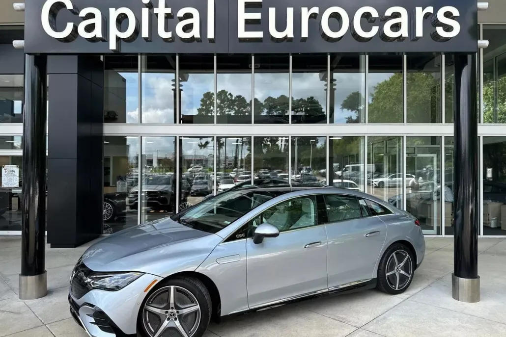2024 Mercedes Benz EQE-Class Sedan photo 1
