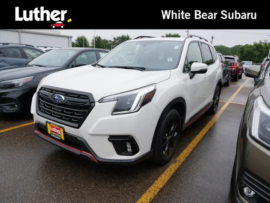 2024 Subaru Forester Sport photo 1