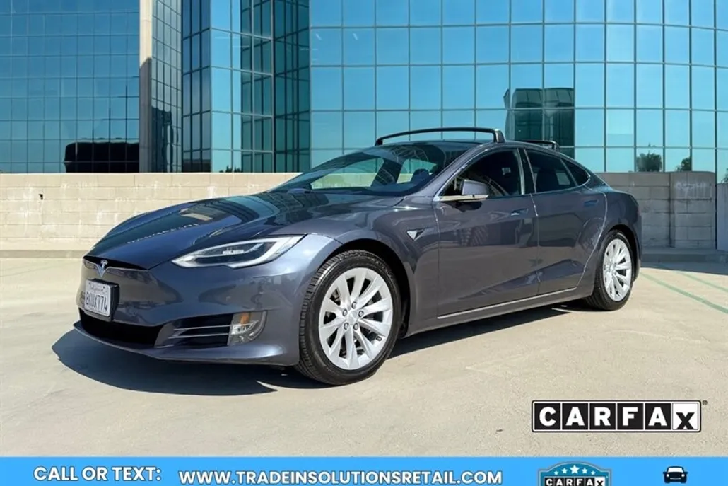 2019 Tesla Model S Long Range photo 1