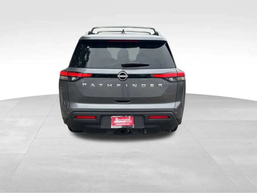 2025 Nissan Pathfinder SV photo 1