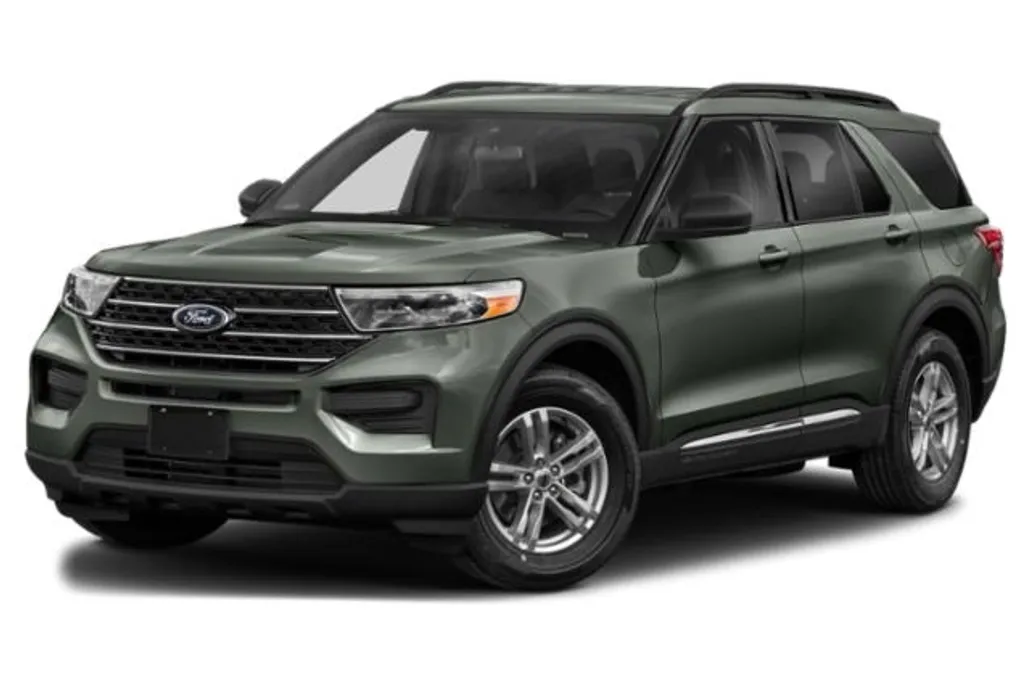 2022 Ford Explorer XLT photo 1