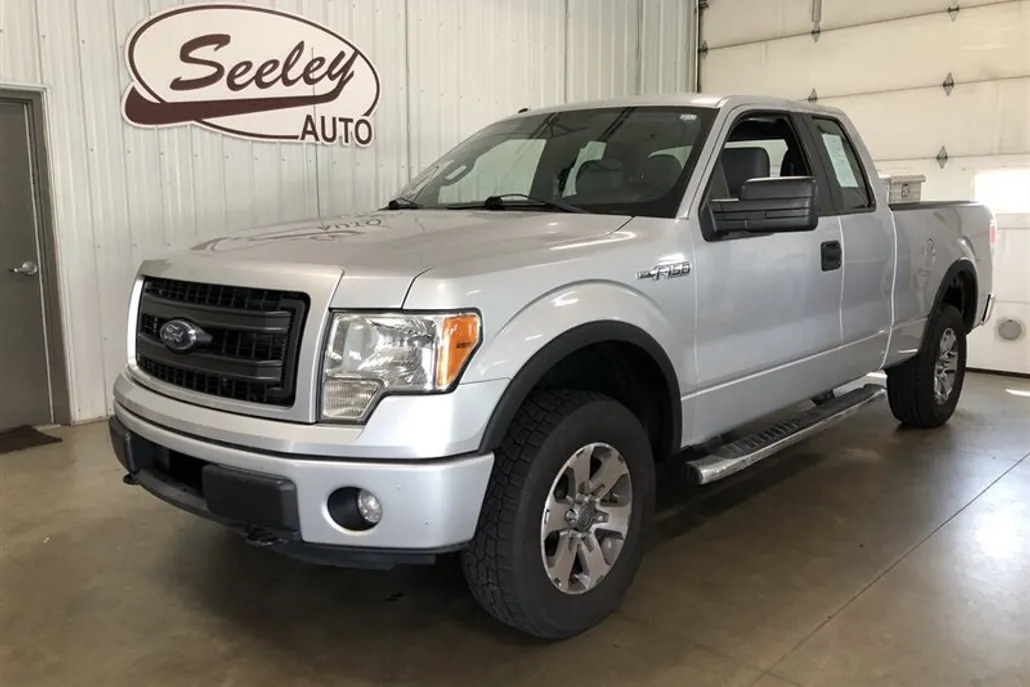 2013 Ford F-150 STX photo 1