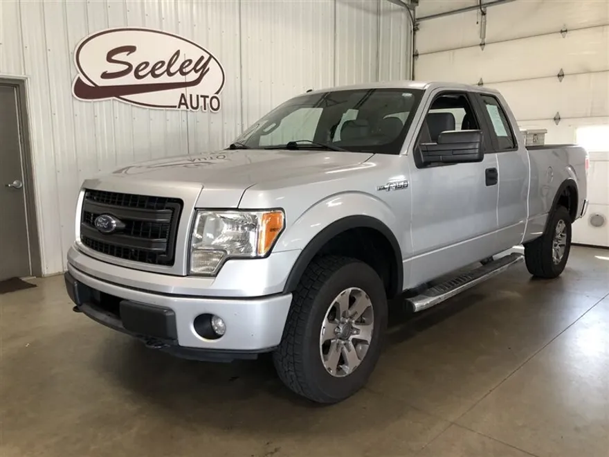 2013 Ford F-150 STX photo 1
