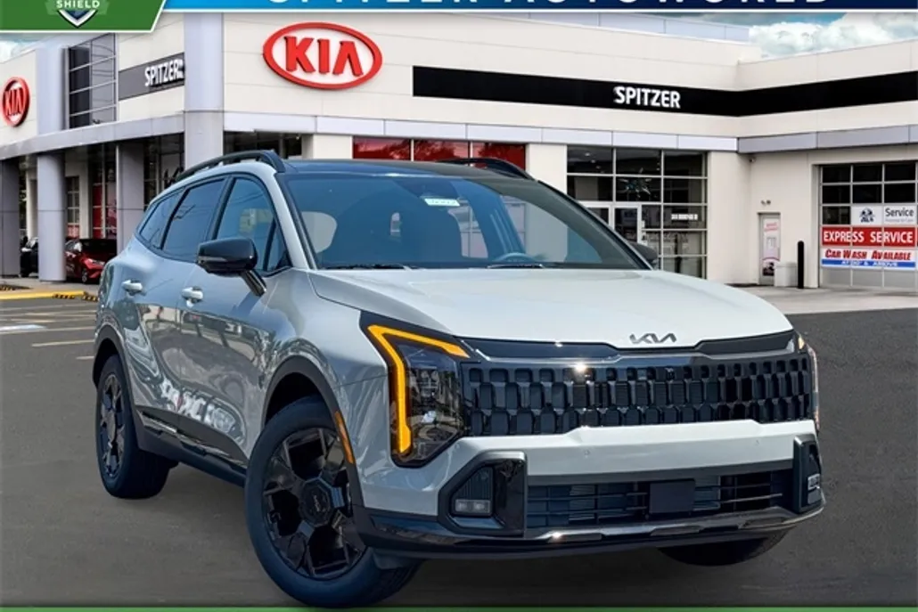 2026 Kia Sportage X-Line photo 1