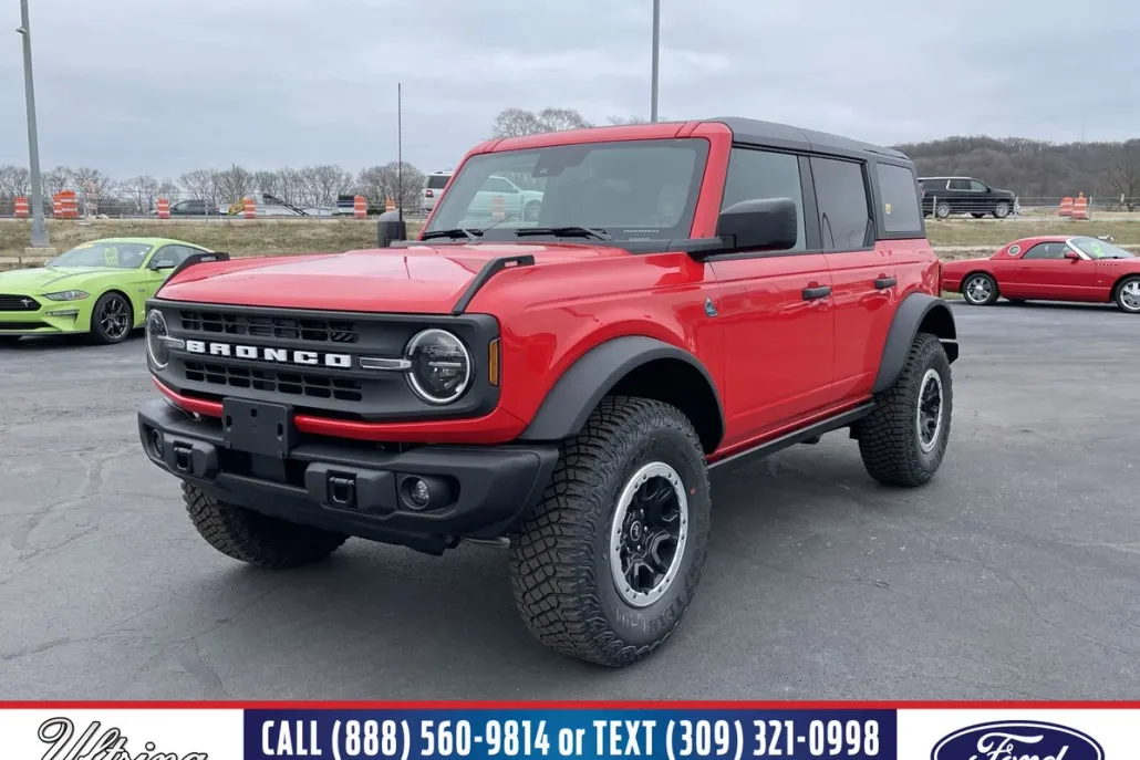 2024 Ford Bronco Black Diamond photo 1