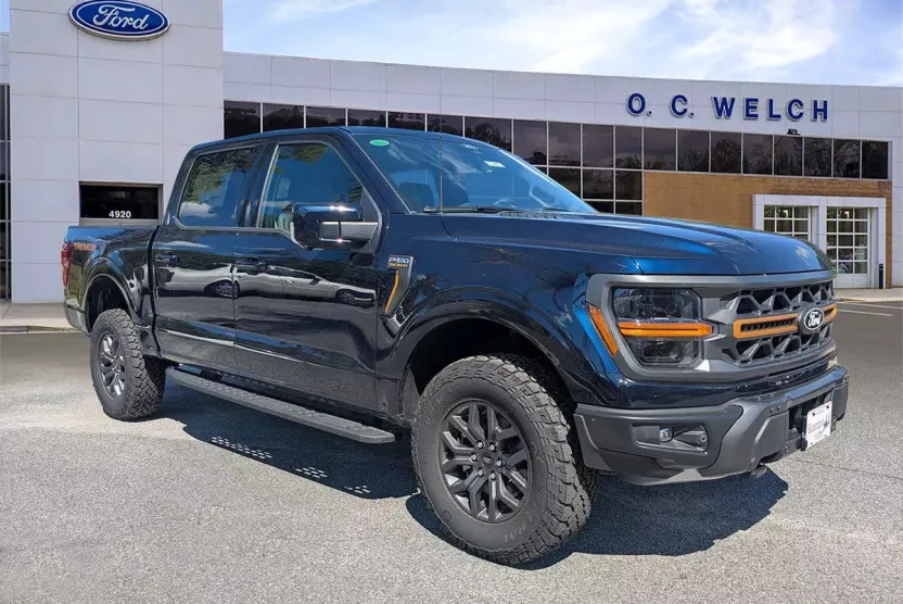 2025 Ford F-150 Tremor photo 1