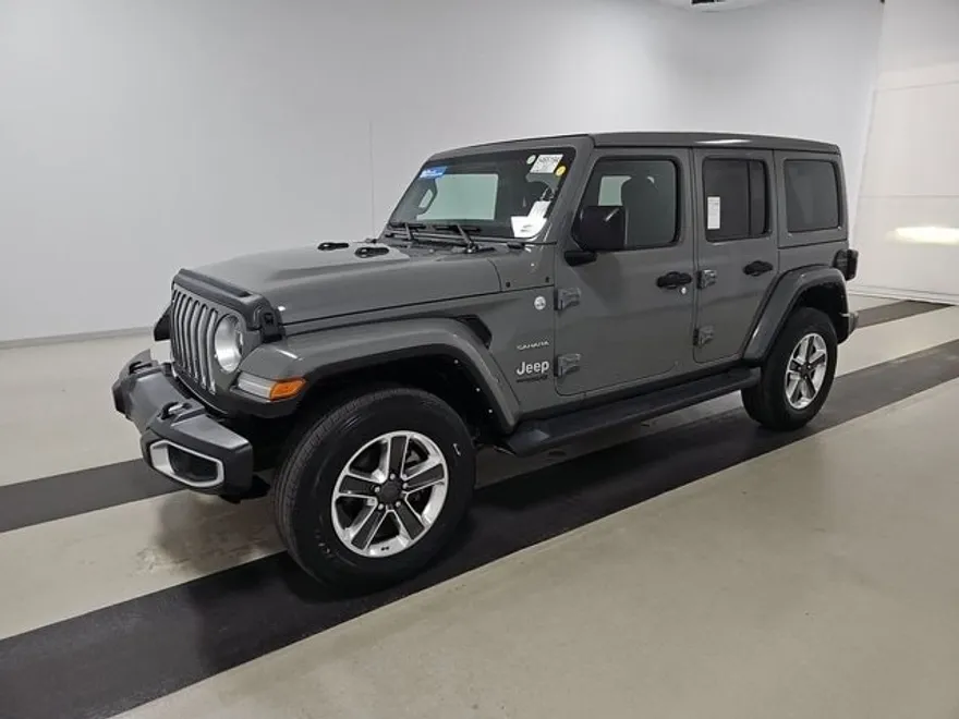 2021 Jeep Wrangler Unlimited Sahara photo 1
