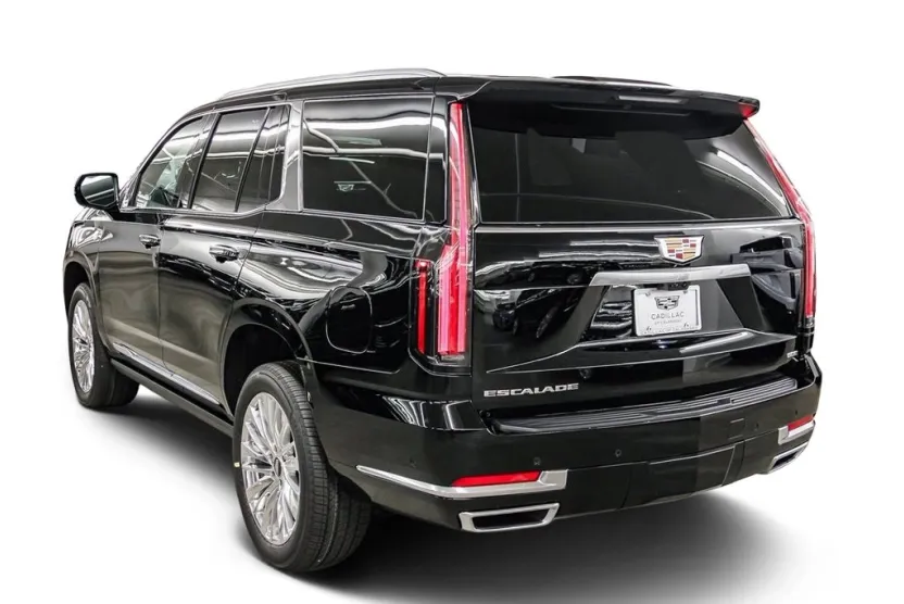 2026 Cadillac Escalade Luxury photo 1