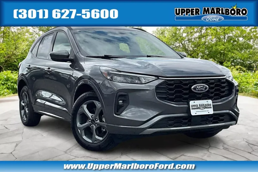 2024 Ford Escape ST-Line Select photo 1