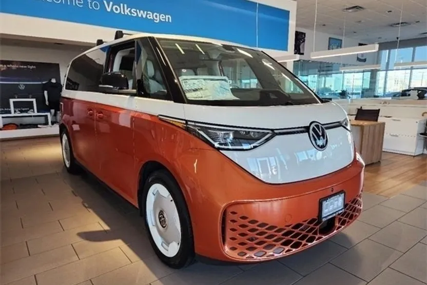 2025 Volkswagen ID. Buzz photo 1