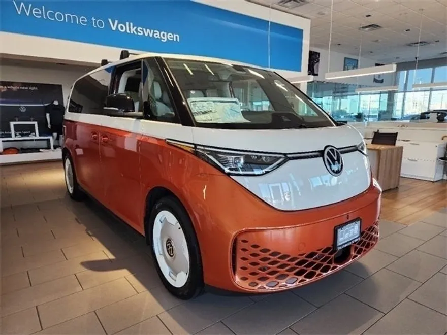 2025 Volkswagen ID. Buzz photo 1