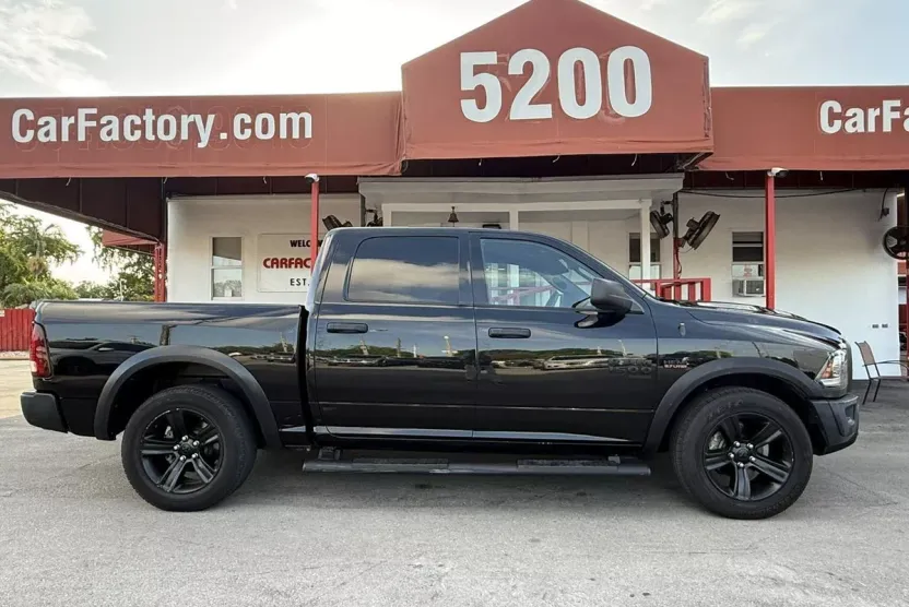 2021 Ram 1500 Classic Warlock photo 1