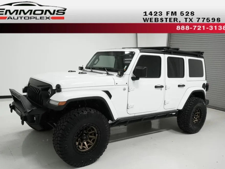2020 Jeep Wrangler Unlimited Sahara photo 1