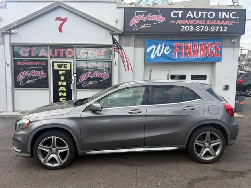 2015 Mercedes Benz GLA 4MATIC 250 photo 1