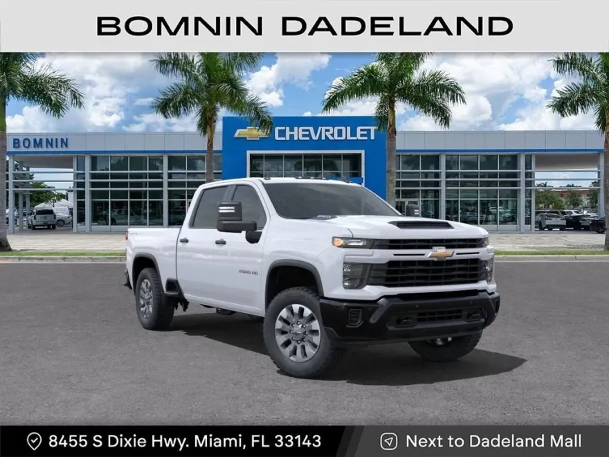 2025 Chevrolet Silverado 2500HD Custom photo 1