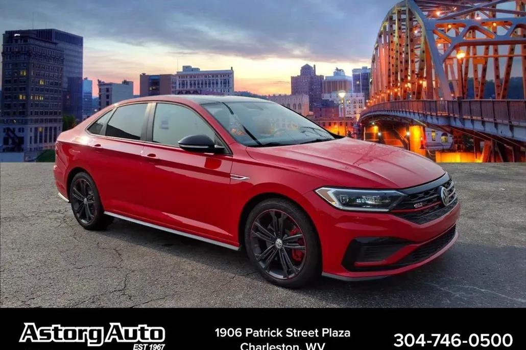 2019 Volkswagen Jetta GLI Anniversary Edition photo 1