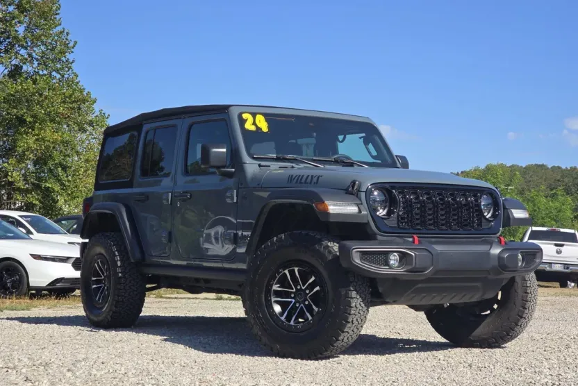 2024 Jeep Wrangler Willys photo 1