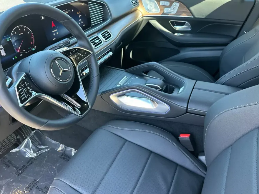 2026 Mercedes Benz GLE 350 4MATIC photo 1