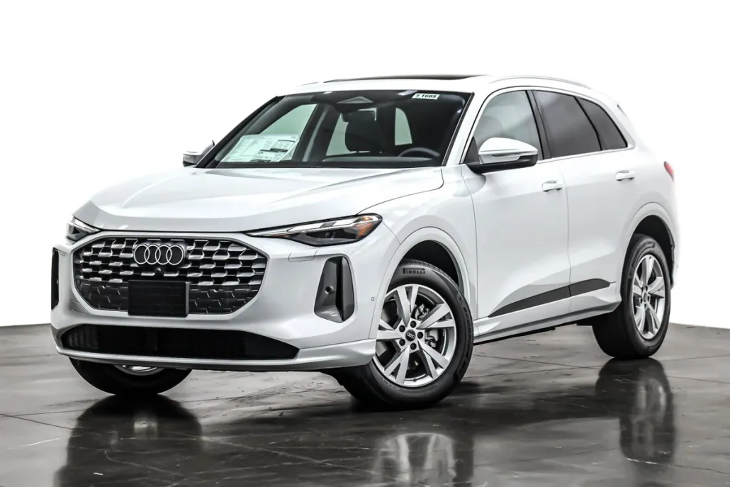 2025 Audi Q5 Premium TFSI photo 1