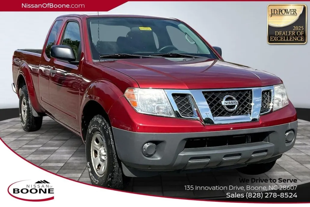 2015 Nissan Frontier S photo 1