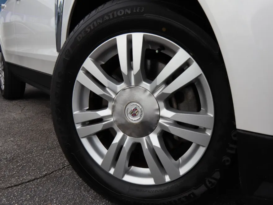 2013 Cadillac SRX Base photo 1