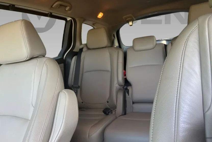 2023 Honda Odyssey EX-L photo 1