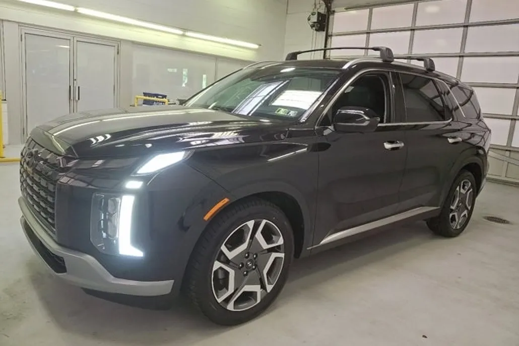 2023 Hyundai Palisade Limited photo 1