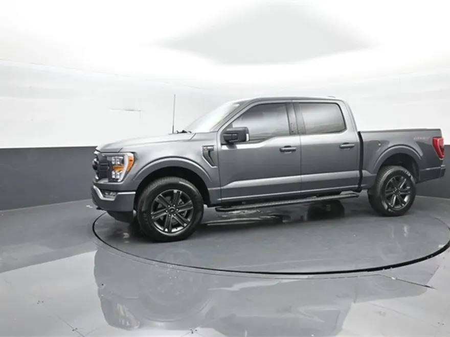 2023 Ford F-150 XLT photo 1