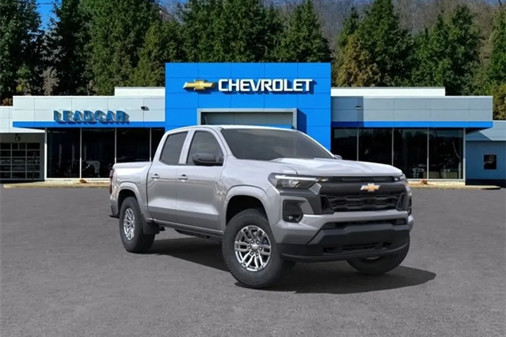 2025 Chevrolet Colorado Work Truck LT photo 1