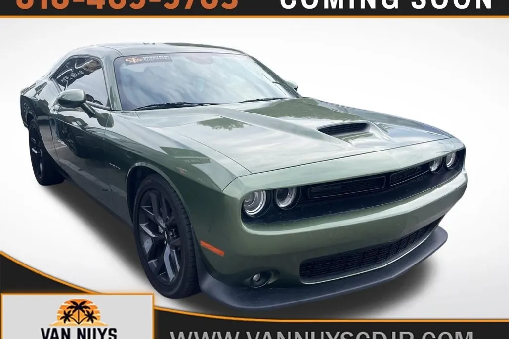 2022 Dodge Challenger R/T photo 1