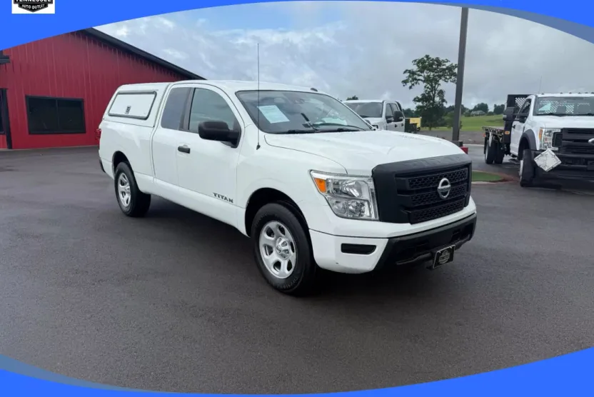 2020 Nissan Titan King Cab S photo 1