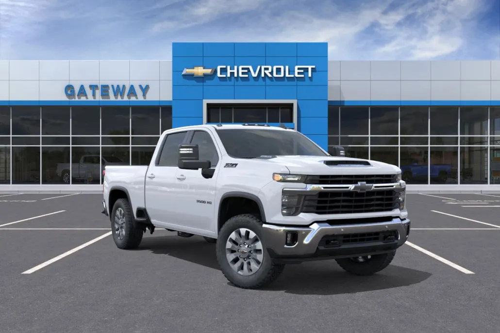 2026 Chevrolet Silverado 3500HD LT photo 1