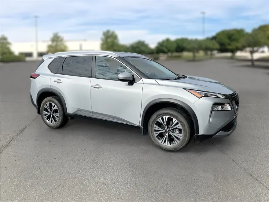 2023 Nissan Rogue SV photo 1