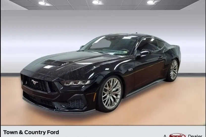 2024 Ford Mustang GT Premium photo 1