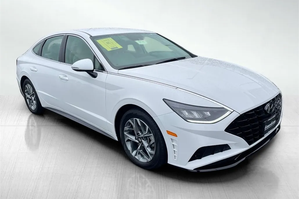 2023 Hyundai Sonata SEL photo 1