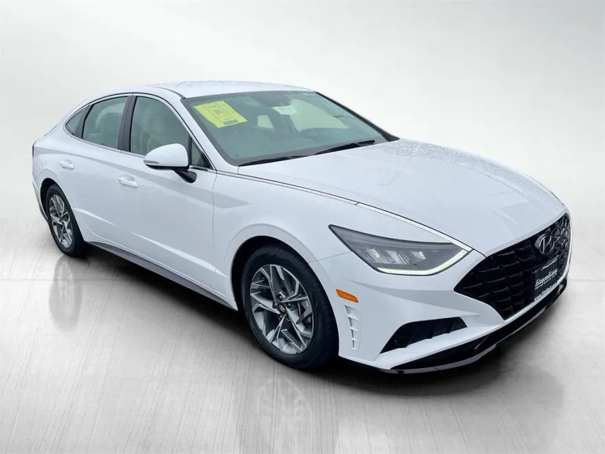 2023 Hyundai Sonata SEL photo 1