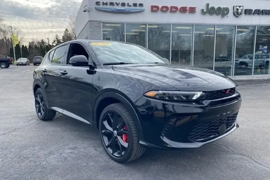 2024 Dodge Hornet R/T photo 1