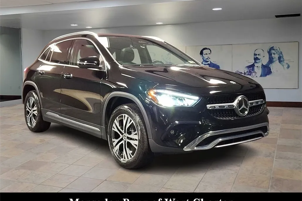 2025 Mercedes Benz GLA 250 4MATIC photo 1