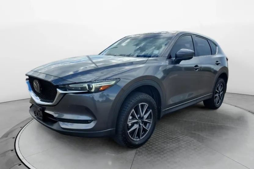 2017 Mazda CX-5 Grand Touring photo 1