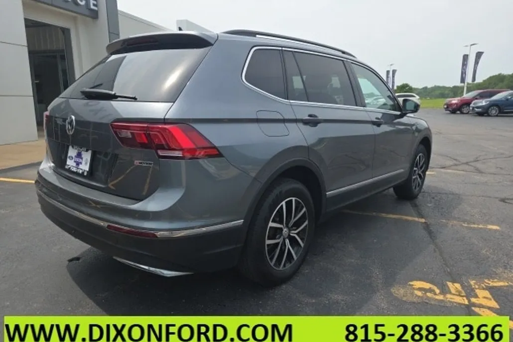 2021 Volkswagen Tiguan SEL photo 1